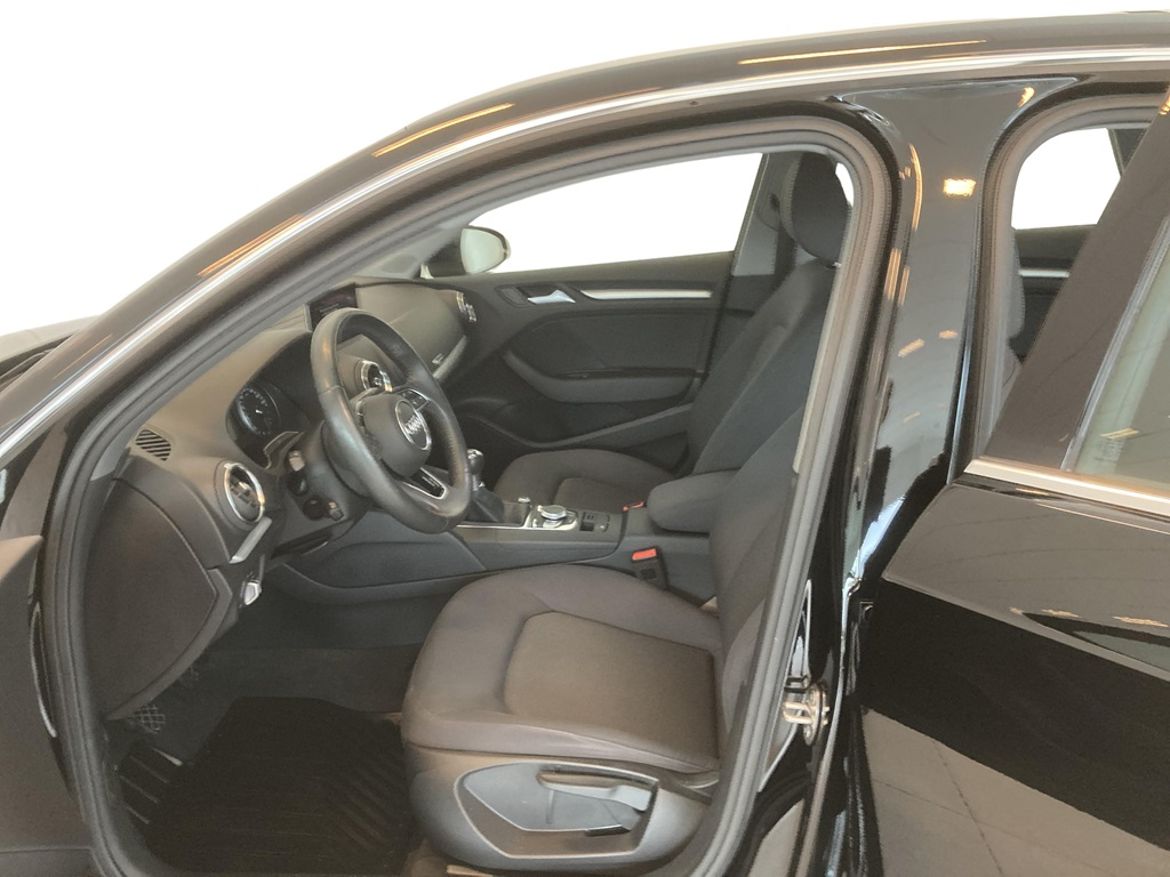 Audi Audi A3 Sportback 35 TFSI — bild 11