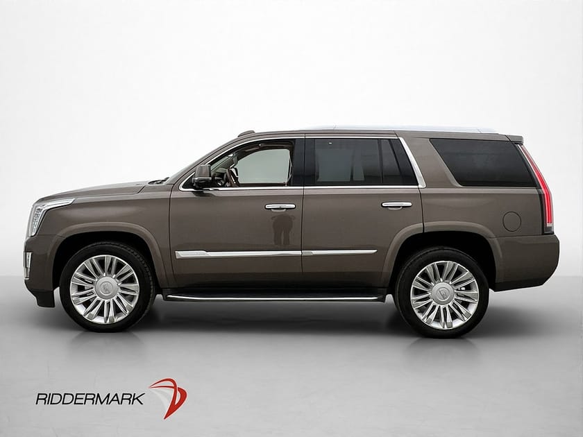 Bild 5 av Cadillac Escalade (EU) 6.2 V8 4WD 426hk Platinum 8-Sits Pano BOSE