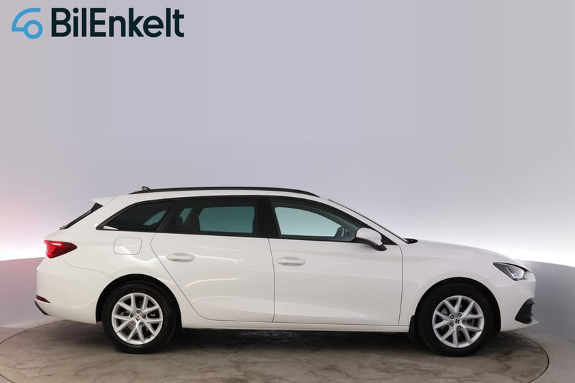 Bild 2 av SEAT Leon Sportstourer 1.0 eTSI DSG Style Drag B-Värme