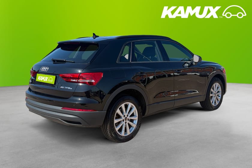 Bild 4 av Audi Q3 45 TFSI e S Tronic Proline Cockpit Navi Moms 245hk