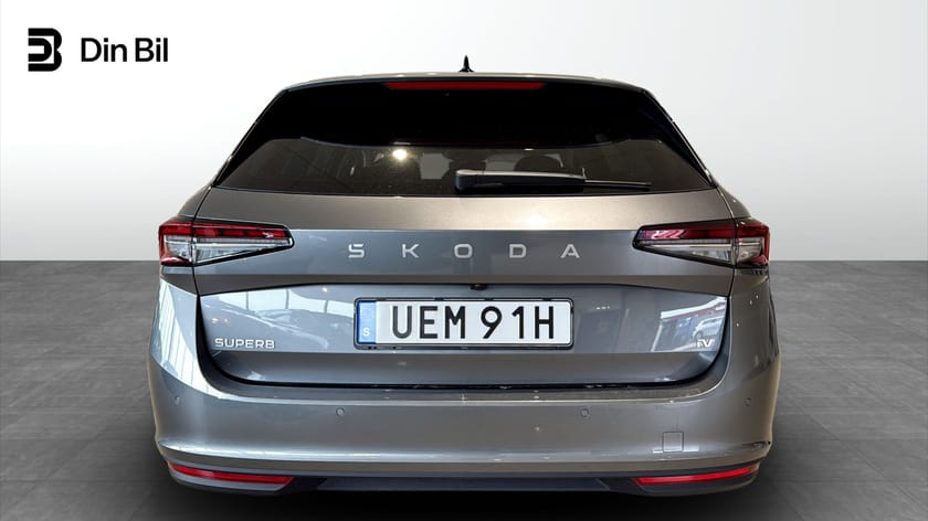 Bild 5 av Škoda Superb iV Kombi COMBI SELECTION TSI 204 DSG *Plug-In Hybrid*