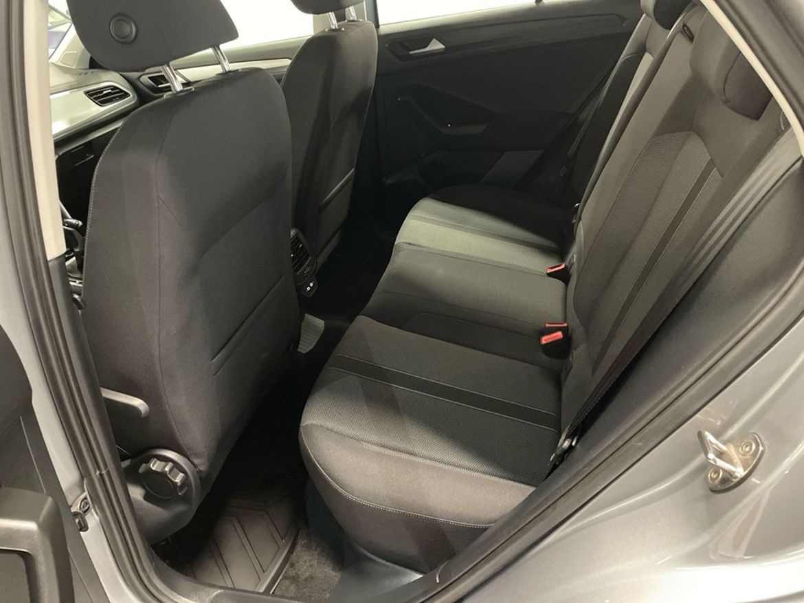 Volkswagen Volkswagen T-Roc — bild 15