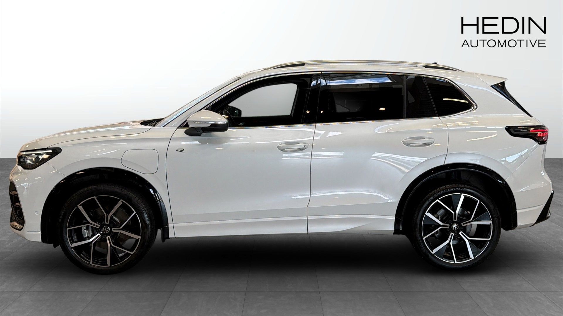 Volkswagen Tiguan eHybrid 2025, photo 6/10