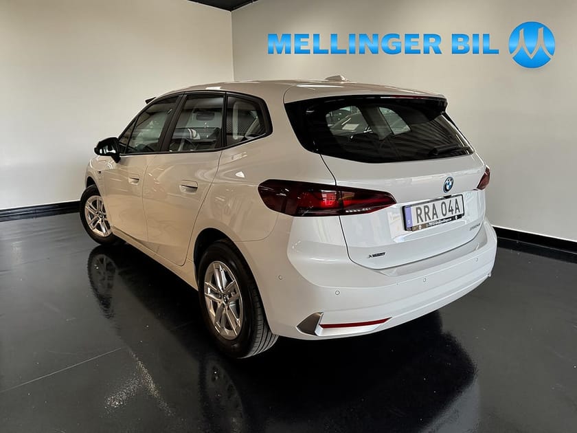 Bild 4 av BMW 225e xDrive Active Tourer Steptronic Panorama|Widescreen