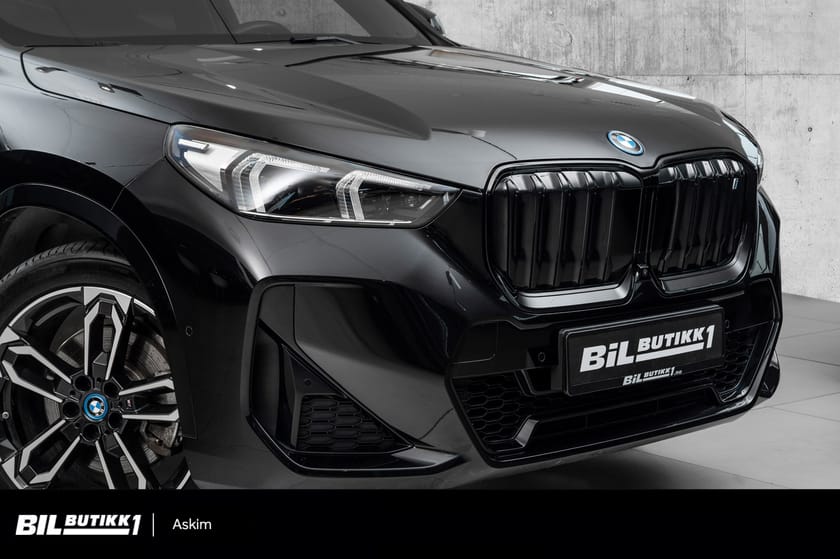Bilde 2 av BMW iX1 xDrive30 Fully Charged, M-Sport, HUD, Pano, H&K, Krok+++