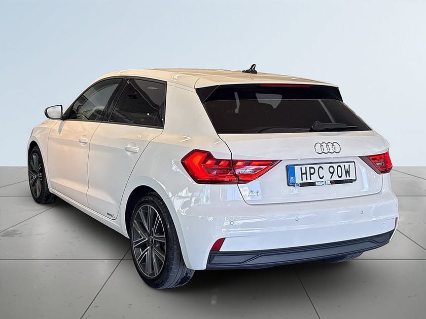 Bild 5 av Audi A1 Sportback 30 TFSI Proline S&V-Hjul/P-sens/M-värm