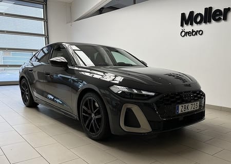 Audi A5 Sedan e-hybrid quattro