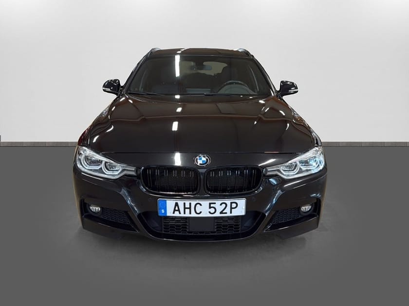 Bild 2 av BMW 320d Touring 190hk M Sport Steptronic Läder, GPS, Drag