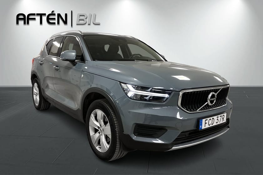Bild 4 av Volvo XC40 T2  Momentum Pro, El-drag, Navi, B-kamera,On Call, H&K