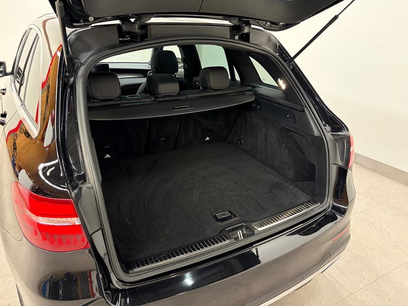 Bild 4 av Mercedes-Benz GLC 250 d 4MATIC