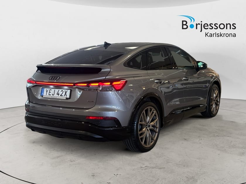 Bild 3 av Audi Q4 50 Sportback e-tron quattro PROLINE + DRAG