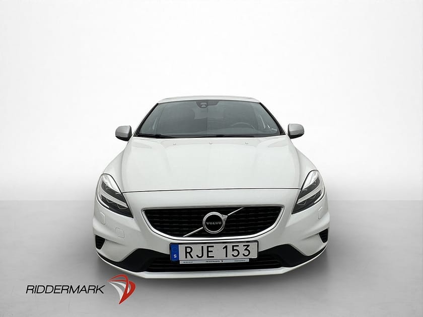 Bild 2 av Volvo V40 D3 R-Design Skinn/Alcantara Sensorer Ny-Kamrem