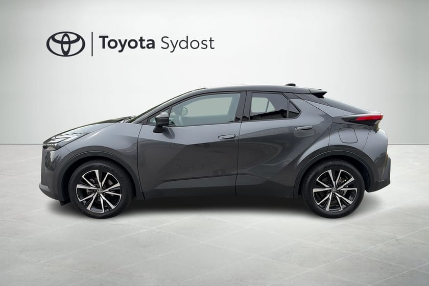 Bild 4 av Toyota C-HR Hybrid Toyota 1,8 Style Teknikpaket Bi-Tone 140hk, Dragkrok