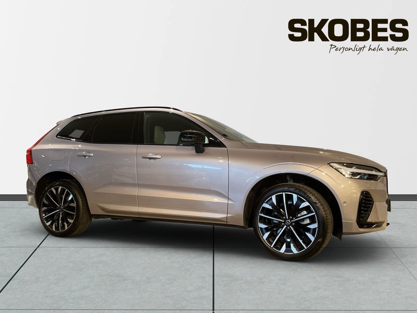 Bild 5 av Volvo XC60 T6 Plus Dark Nordic Edition