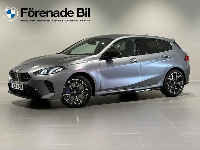 Bild 1 av BMW M135 xDrive M135i Privatleasa från 4.441 kr/mån 24 mån. Fast Ränta