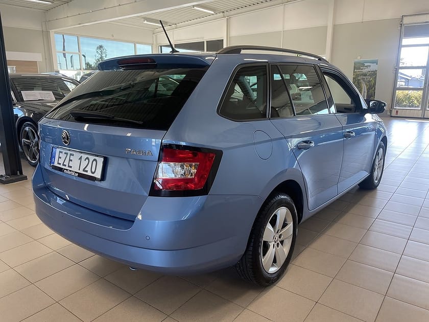 Bild 4 av Škoda Fabia Kombi Skoda 1.2 TSI 90HK Elegance / Klima / Bluetooth