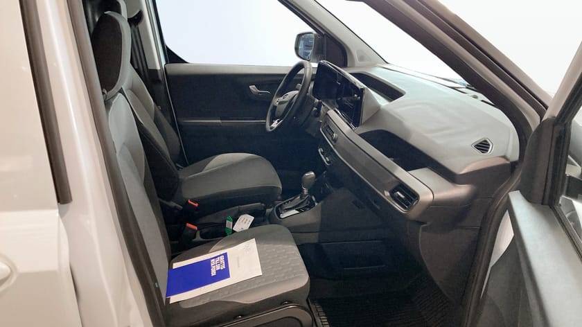 Bild 3 av Ford Transit Courier Skåp Limited 1.0L Ecoboost 12Hhk Aut