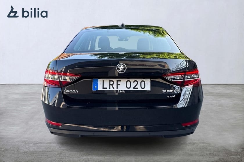 Bild 3 av Škoda Superb 2.0 TDI 190 hk 4X4/Drag/V-hjul/Värmare