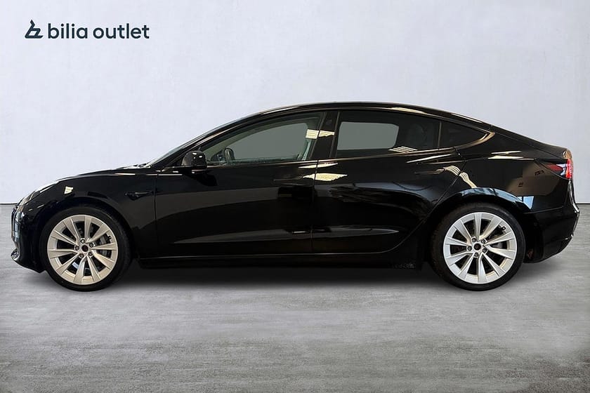 Bild 3 av Tesla Model 3 Long Range AWD 440hk / Pano Navi Backkamera MOMS