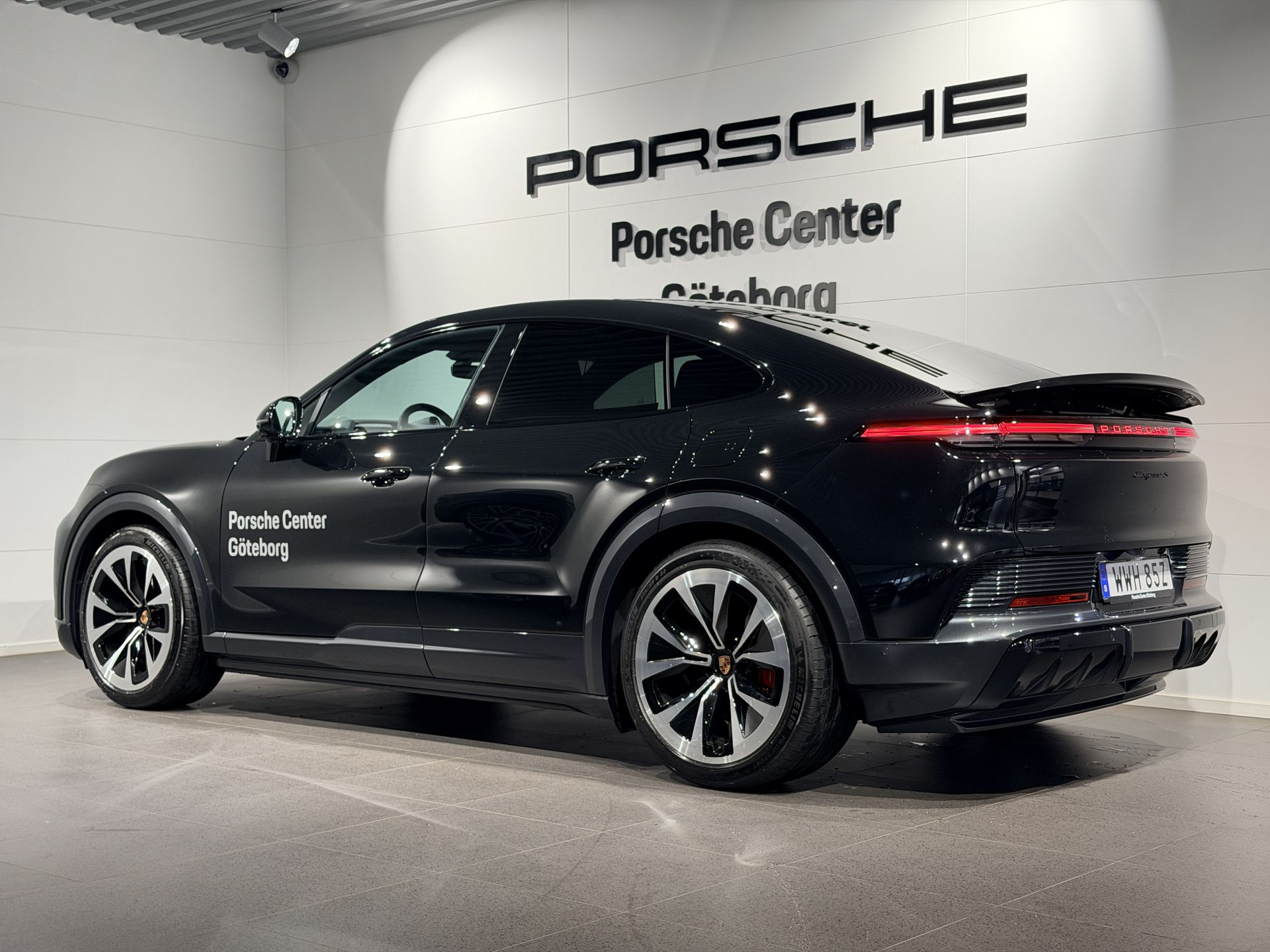 Porsche Cayenne S Coupé Electric 2026, kuva 5/10