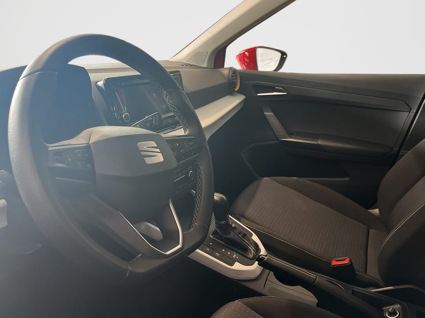 Bild 4 av SEAT Arona 1.0 TSI 110 HK DSG7