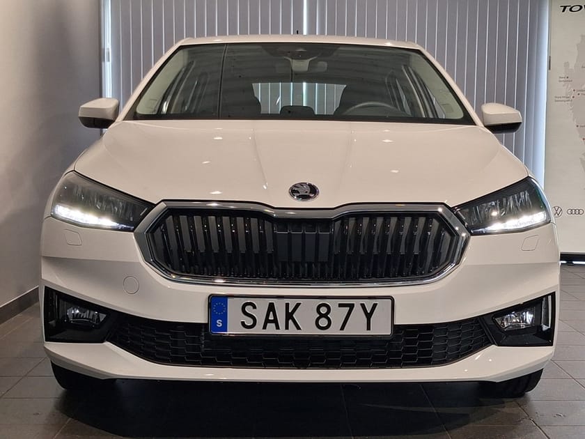 Bild 2 av Škoda Fabia 1.0 Selection 80Hk  Farthållare | Moms | Lågmil
