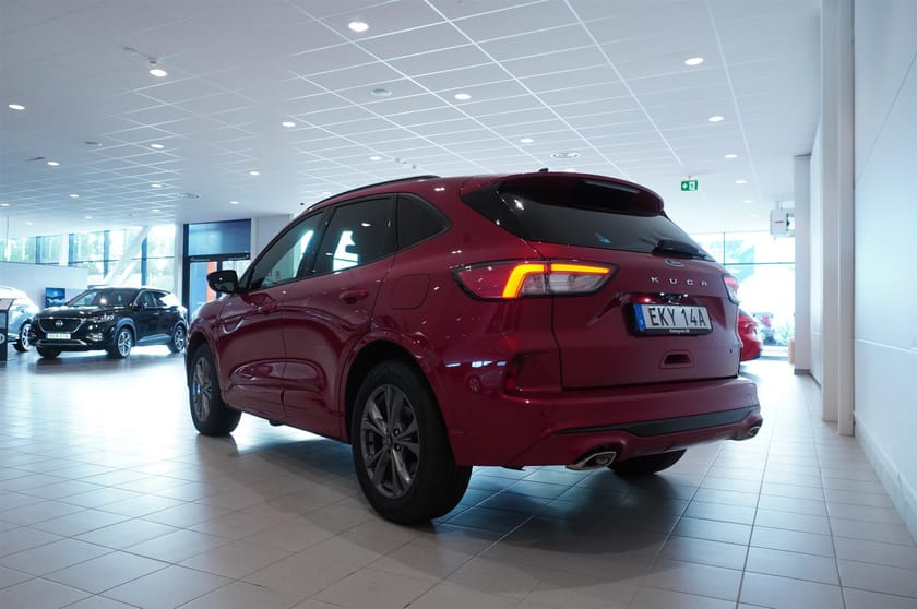 Bild 4 av Ford Kuga Plug-In Hybrid ST-Line X PHEV Drag Adpt Fart