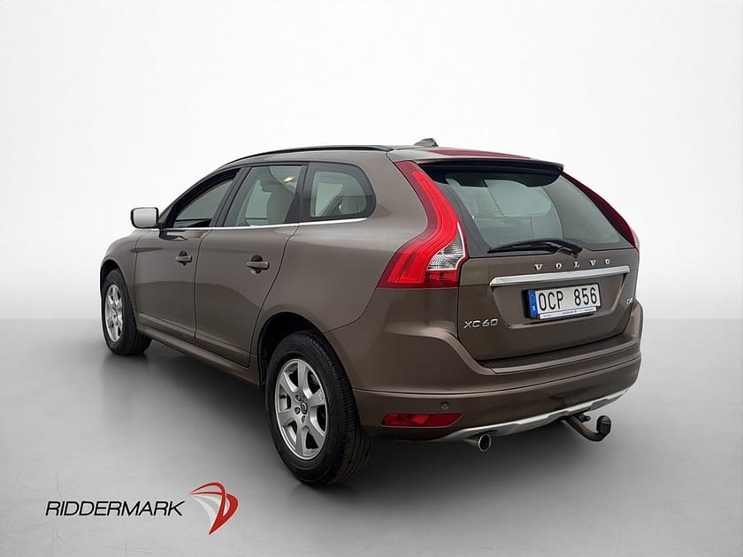 Bild 5 av Volvo XC60 D4 163hk Momentum Drag Pano Navi D-Värmare