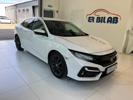 Honda Civic Fin bil med låga mil, dragkrok, nybytt kamrem