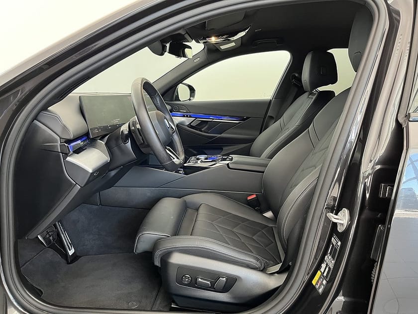 Bild 5 av BMW 530e xDrive Touring M Sport Drag H/K Rattvärme Drive Assist
