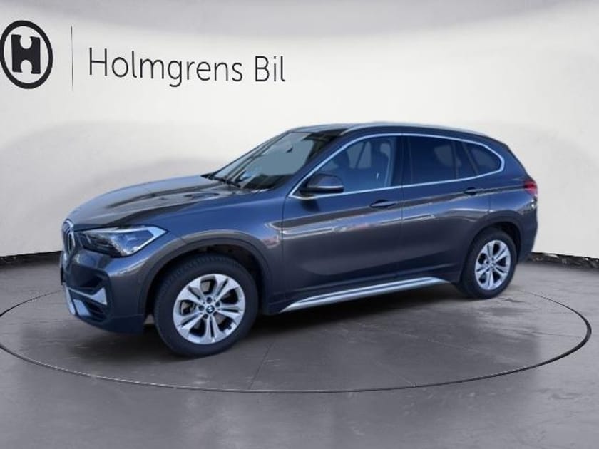 Bild 1 av BMW X1 sDrive20i sDrive xLine Dragkrok Backkamera Rattvärme