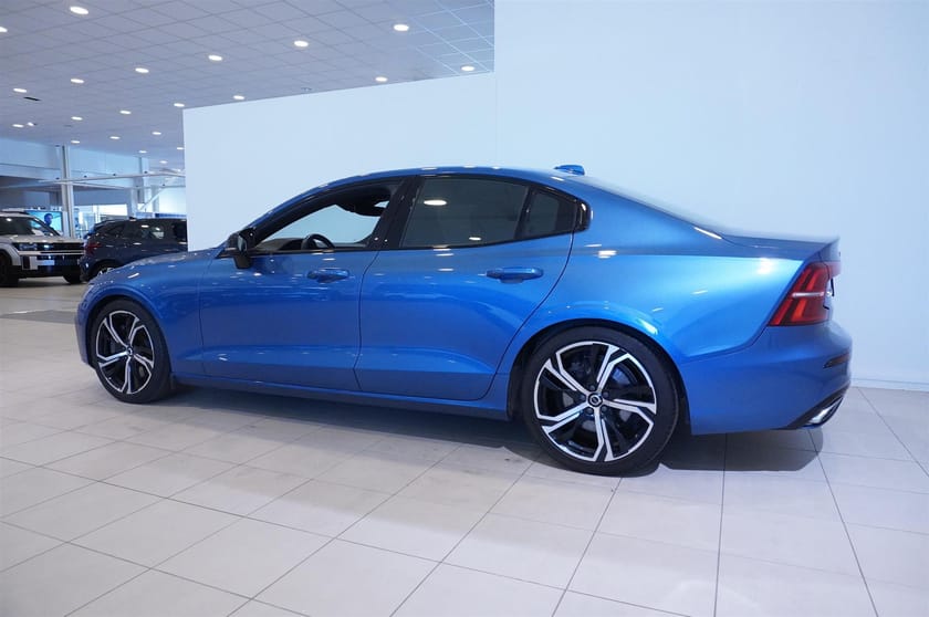 Bild 5 av Volvo S60 B5 AWD Geartronic R-Design 250hk Dragkrok