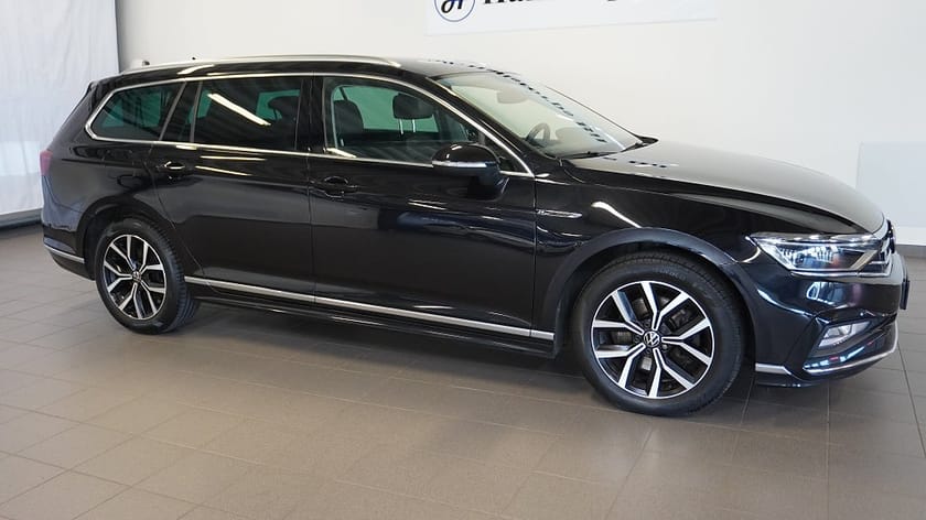 Bild 2 av Volkswagen Passat Sportscombi 2.0 TDI/R-LINE/4Motion/GT/Backkamera/Drag