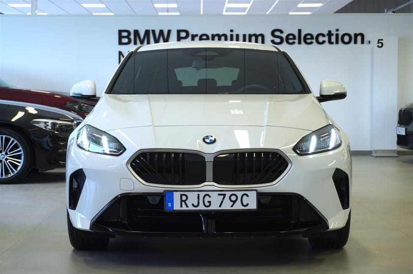 Bild 2 av BMW 120 Aut M Sport 18 Kamera Navi Rattvärme