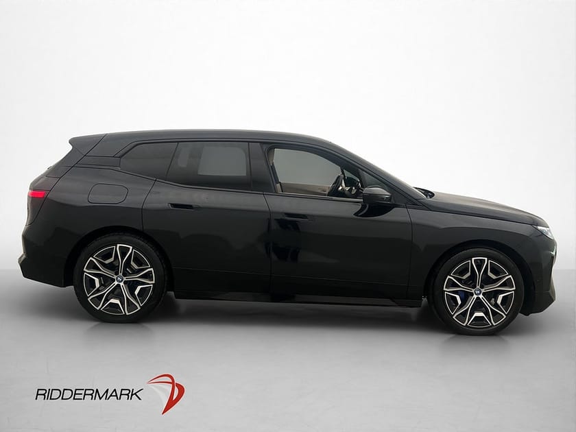 Bild 4 av BMW iX xDrive50