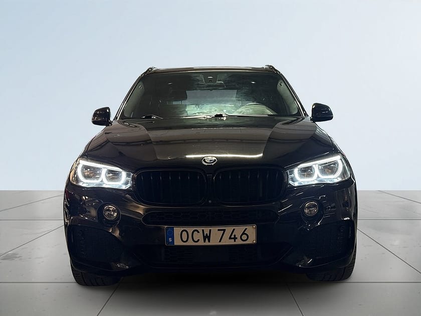 Bild 2 av BMW X5 xDrive30d M Sport Drag/360/H&K-ljud/HeadUp/Värmare/Navi