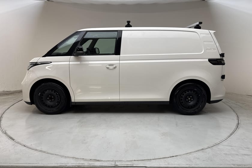 Bild 2 av Volkswagen ID. Buzz Cargo 77kWh (204hk) Backkamera Drag