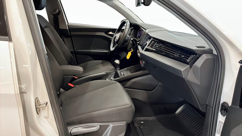 Bild 3 av Audi A1 Sportback 30 TFSI 116hp Proline / CARPLAY /