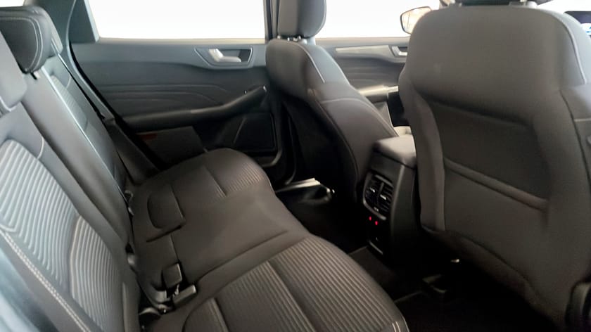 Bild 5 av Ford Kuga Plug-In Hybrid 2,5 225HK Titanium B-kamera Nav