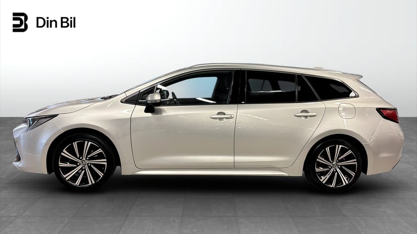 Bild 2 av Toyota Corolla Touring Sports Hybrid 1,8 122hk | B-kamera/V-hjul