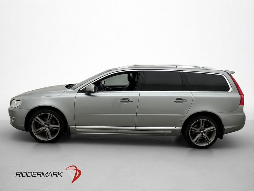 Bild 4 av Volvo V70 D4 181hk Summum Drag Navi P-sensor Skinn Elstol