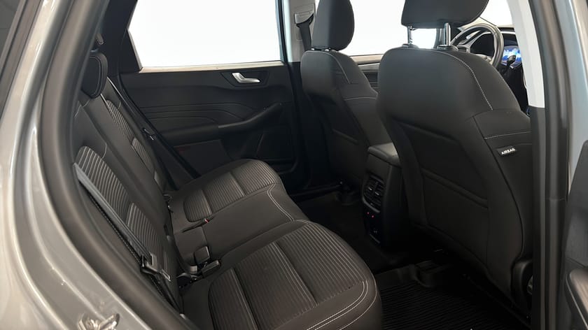 Bild 5 av Ford Kuga Plug-In Hybrid Titanium PHEV 225hk Automat
