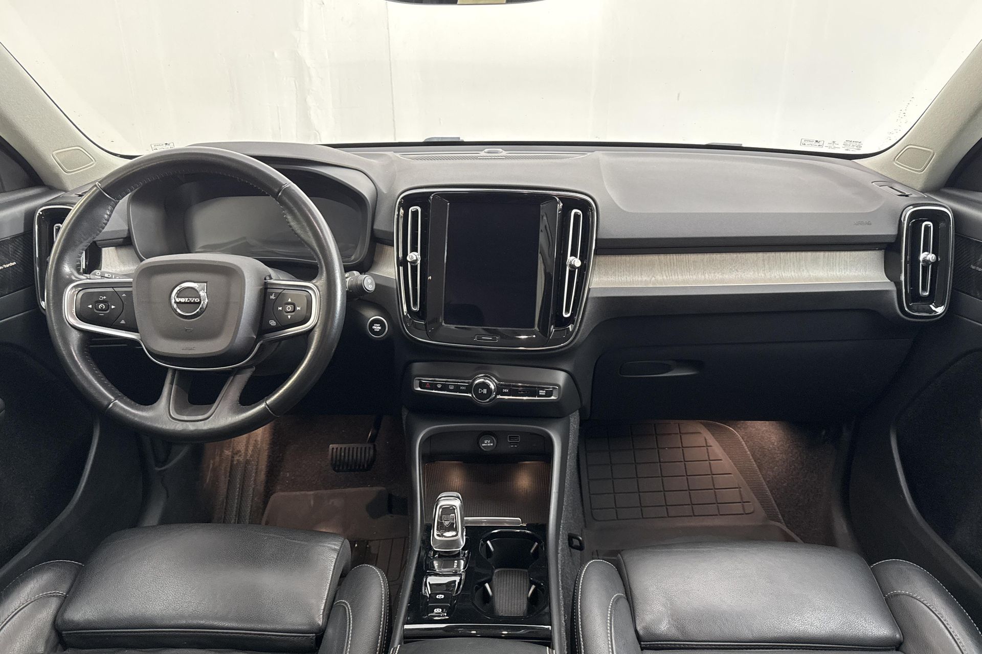 Volvo XC40 Recharge T5 2021, photo 7/10