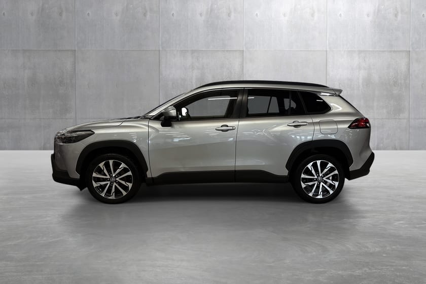 Bilde 2 av Toyota Corolla Cross Hybrid AWD-i 2,0 Executive