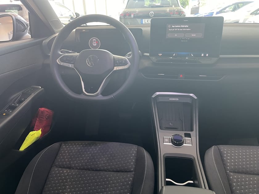 Bild 5 av Volkswagen T-Roc 1,5 eTSI150 DSG