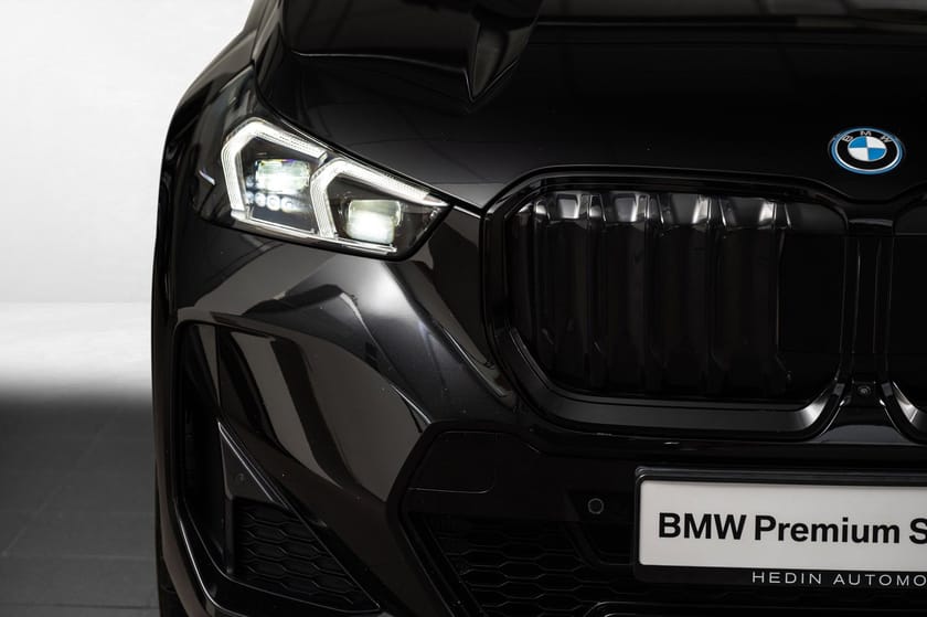 Bilde 3 av BMW iX1 xDrive30 Fully Charged