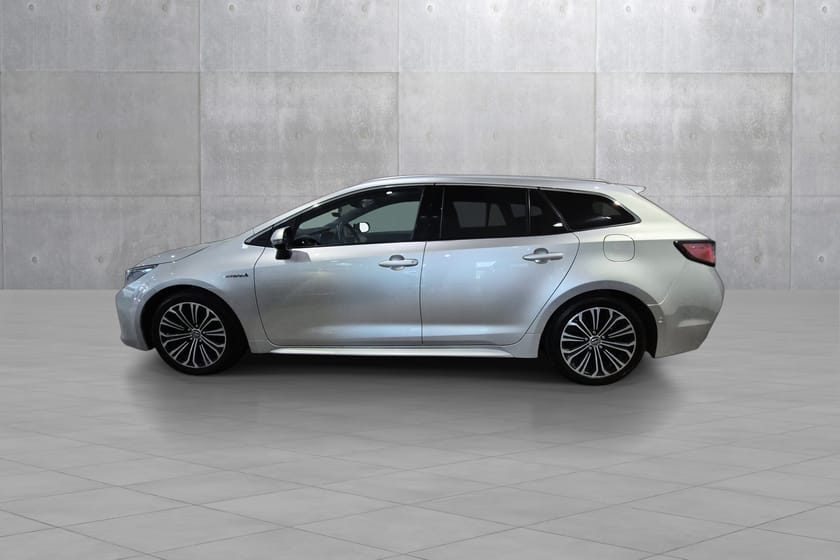 Bilde 2 av Toyota Corolla Touring Sports Hybrid Executive Hengerfeste