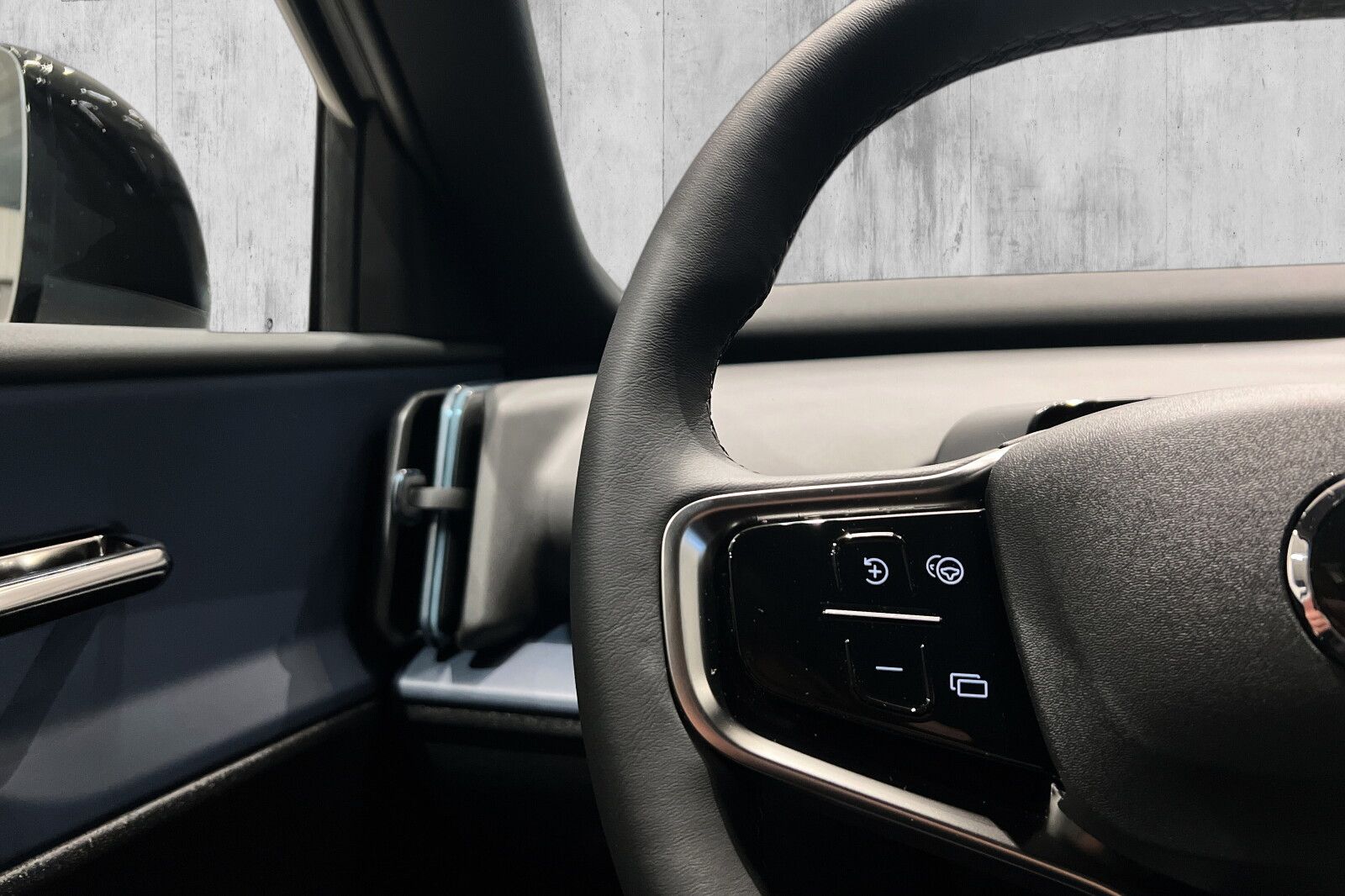 Volvo EX30 Cross Country Twin Motor Performance bilde 13