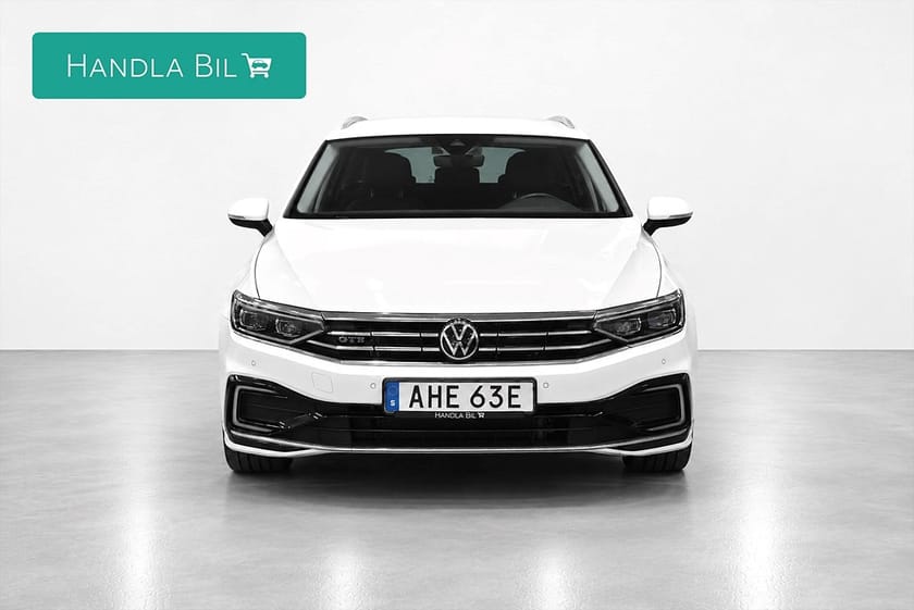 Bild 3 av Volkswagen Passat Sportscombi GTE 1.4 Plug-in Drag AdaptivF B-Värm Cockpit 218hk
