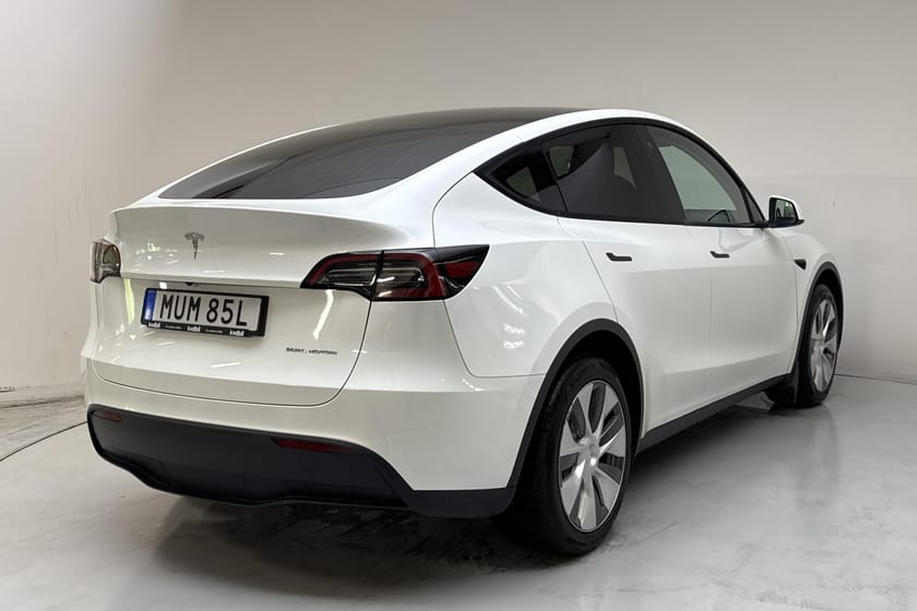 Bild 3 av Tesla Model Y Long Range AWD Dual Motor Dragkrok